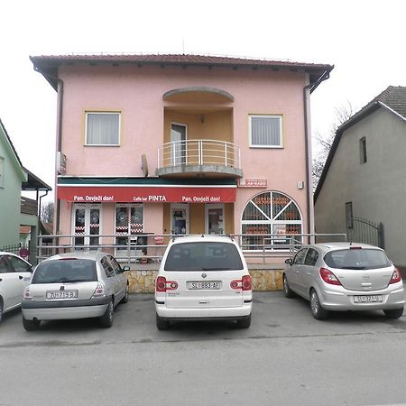 Guest House Pinta Slatina  ภายนอก รูปภาพ