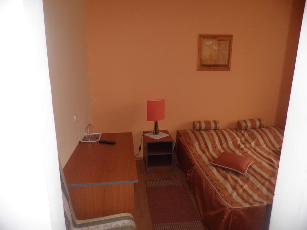 Guest House Pinta Slatina  ภายนอก รูปภาพ